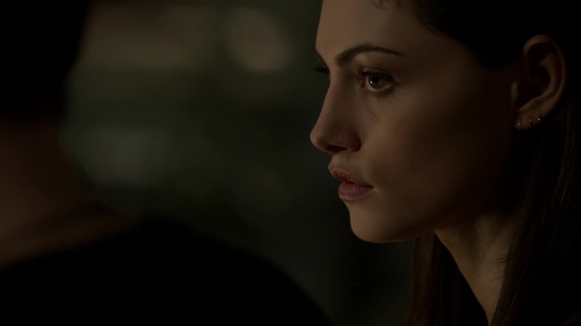 2x10 Gonna Set Your Flag on Fire theoriginals s02e10 0158 Phoebe Tonkin 